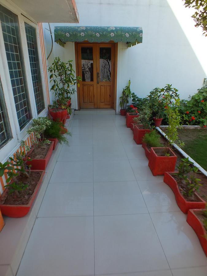 Capetown Guest House İslamabad Dış mekan fotoğraf