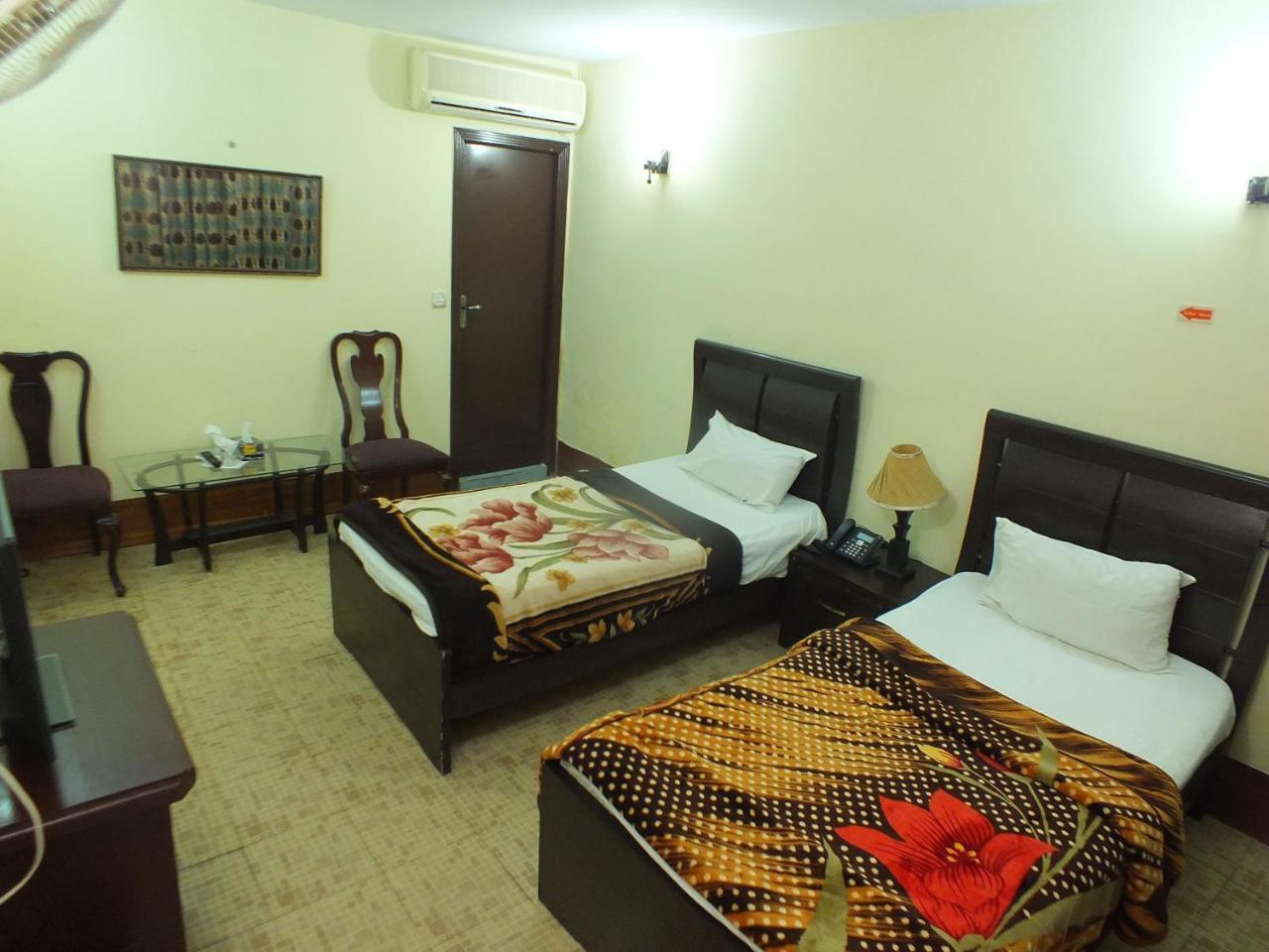 Capetown Guest House İslamabad Dış mekan fotoğraf