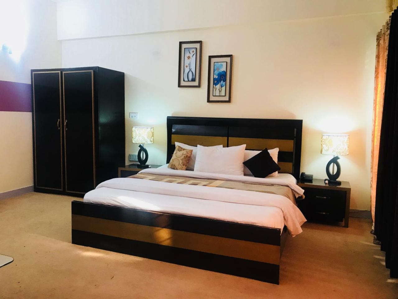 Capetown Guest House İslamabad Dış mekan fotoğraf